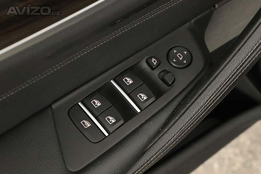 Foto inzerátu BMW 5 530d xDrive