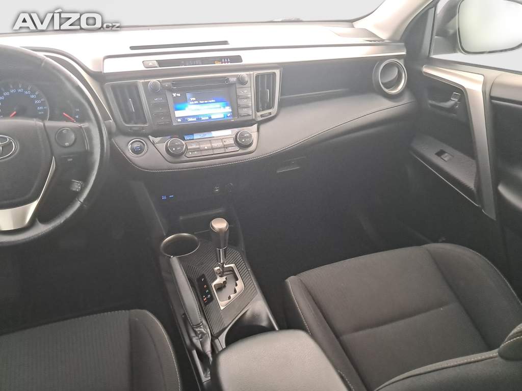 Foto inzerátu Toyota RAV 4 2.2 D-4D