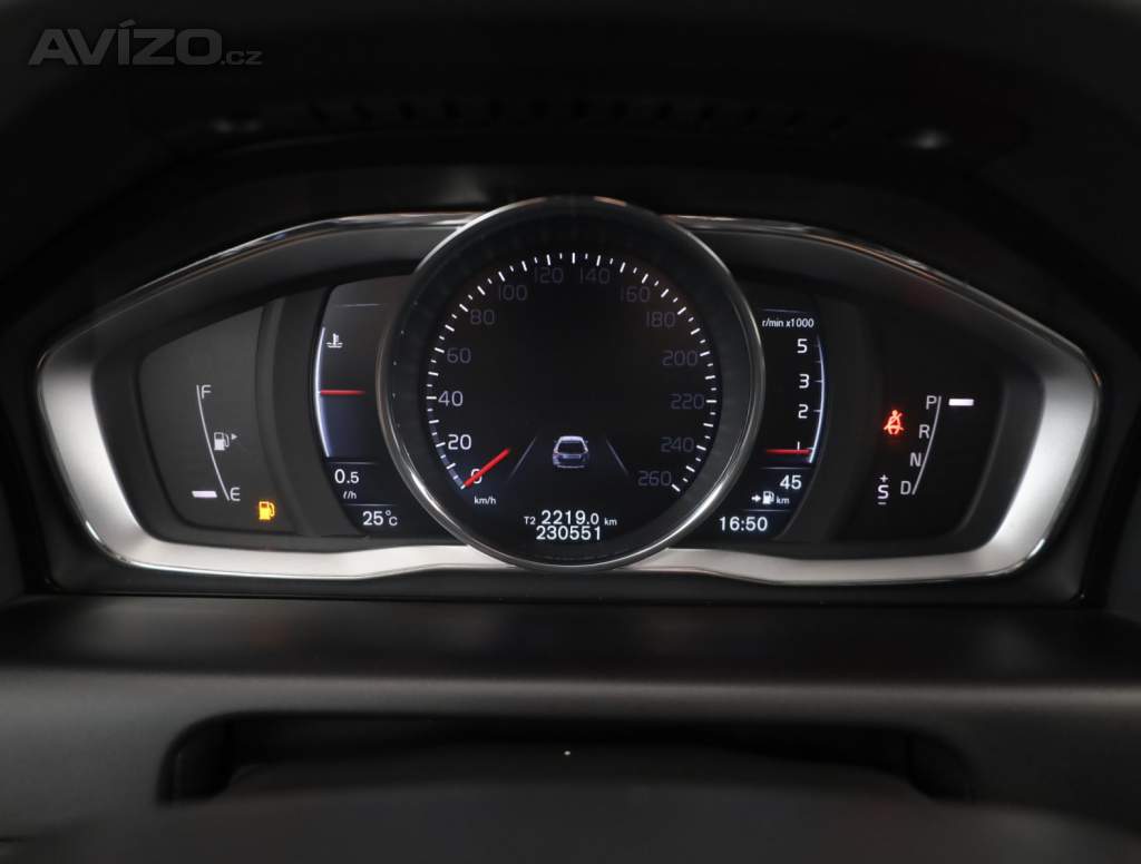 Foto inzerátu Volvo XC60 D5