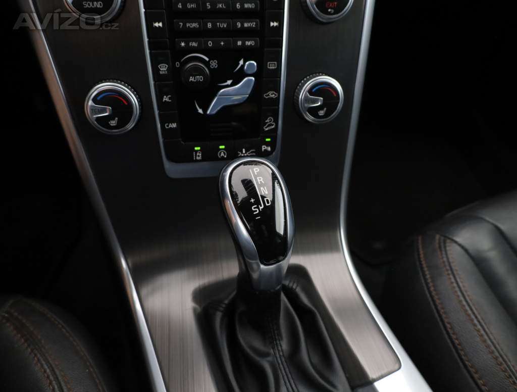 Foto inzerátu Volvo XC60 D5
