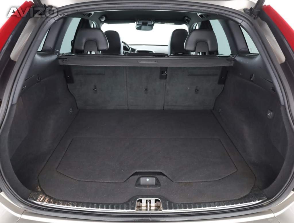 Foto inzerátu Volvo XC60 D5