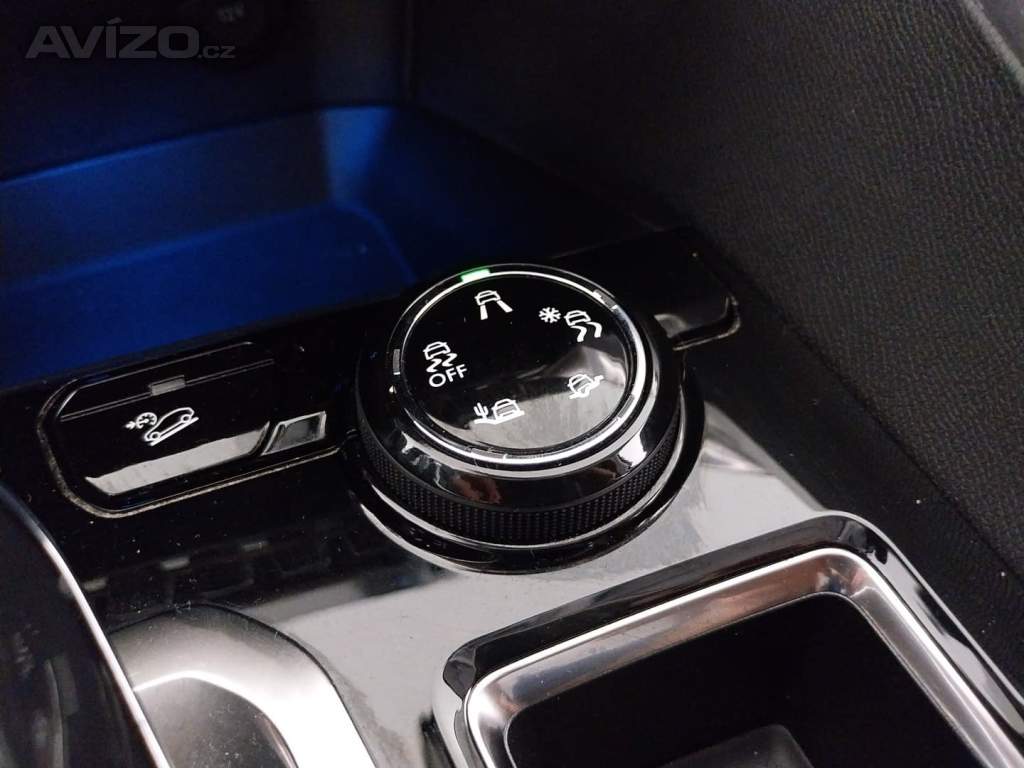 Foto inzerátu Peugeot 3008 1.2 PureTech