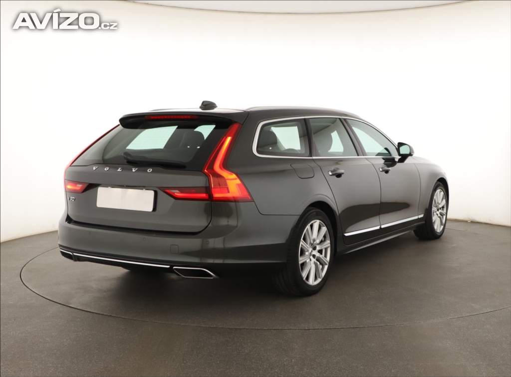 Foto inzerátu Volvo V90 D5 AWD
