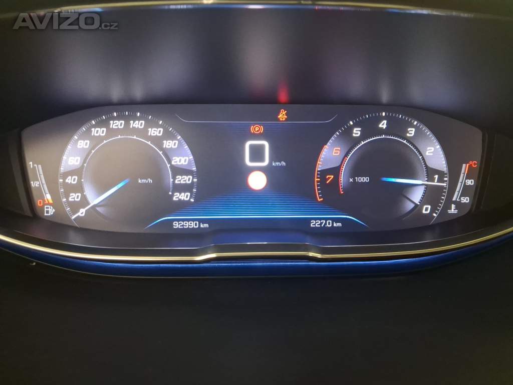 Foto inzerátu Peugeot 3008 1.2 PureTech
