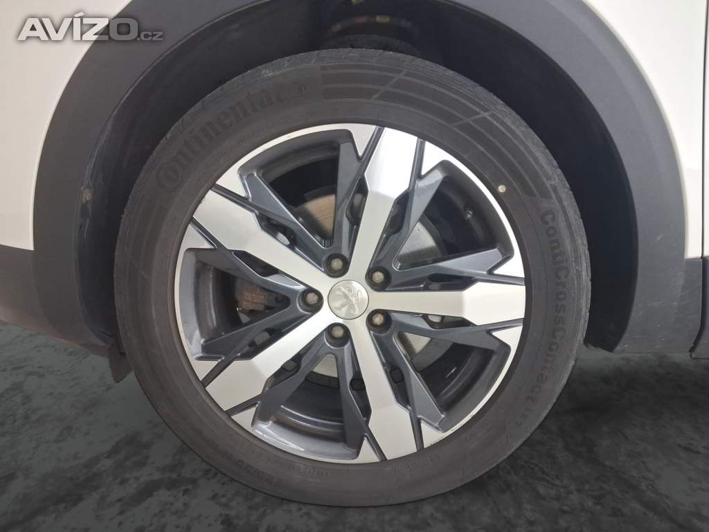 Foto inzerátu Peugeot 3008 1.2 PureTech