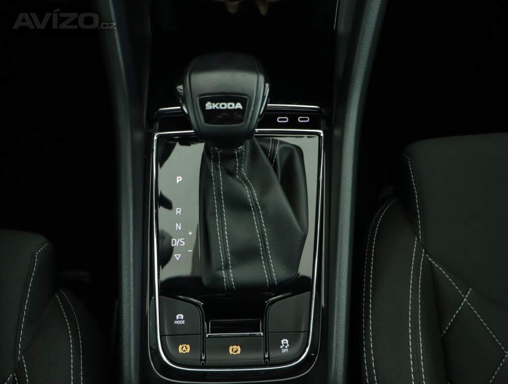 Foto inzerátu Skoda Karoq 1.5 TSI