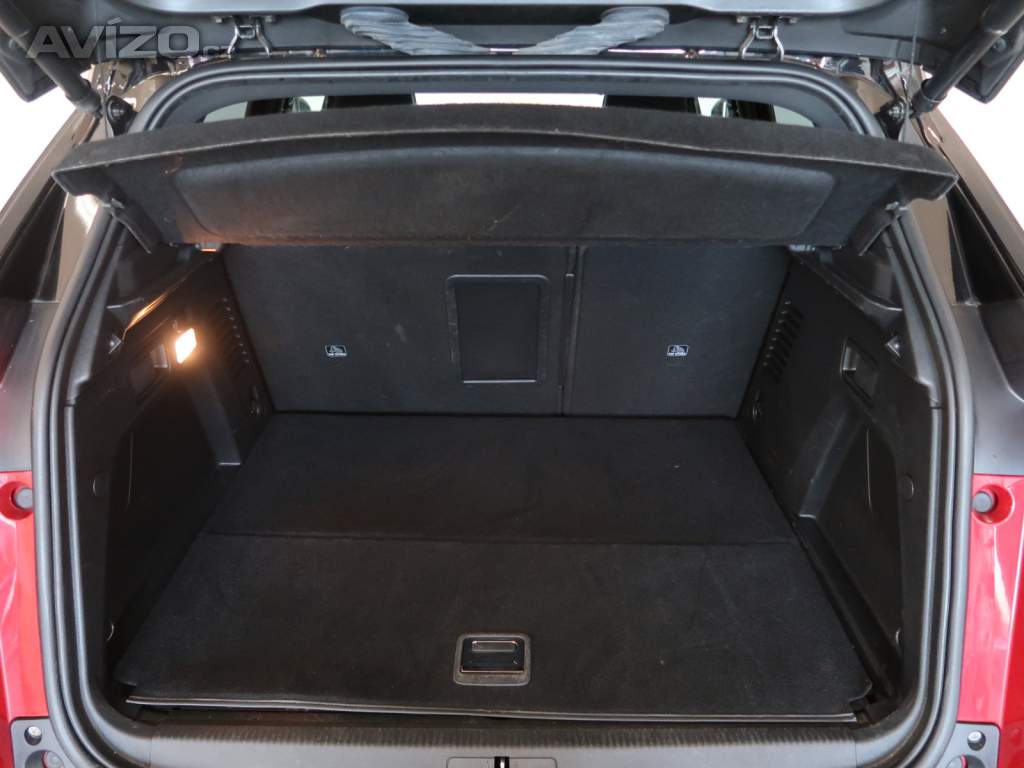 Foto inzerátu Peugeot 3008 e-Hybrid 225