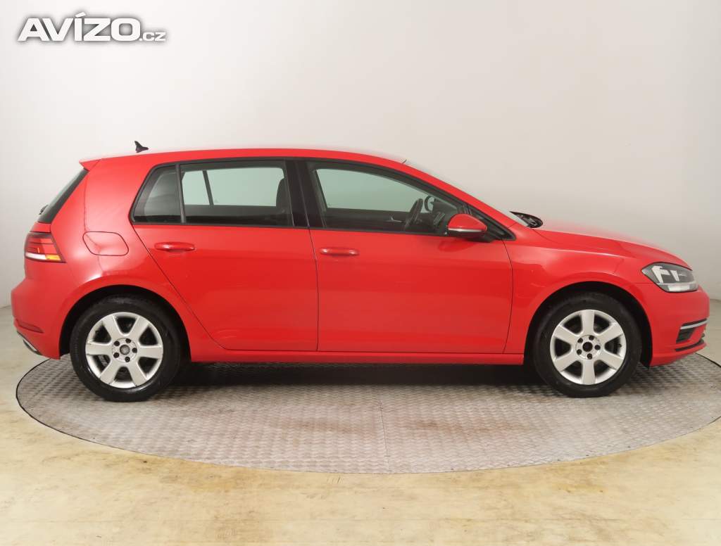 Foto inzerátu VW Golf 1.0 TSI