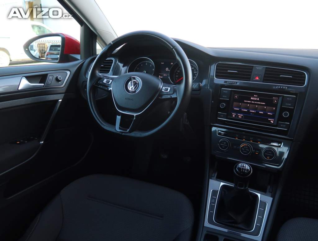 Foto inzerátu VW Golf 1.0 TSI