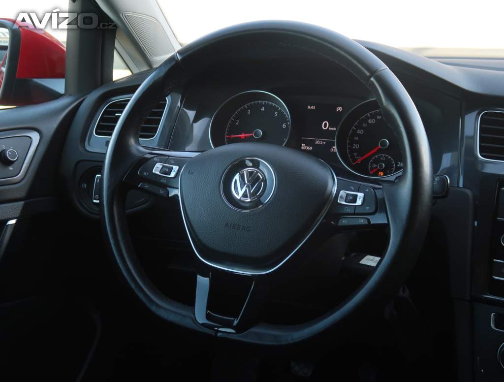 Foto inzerátu VW Golf 1.0 TSI