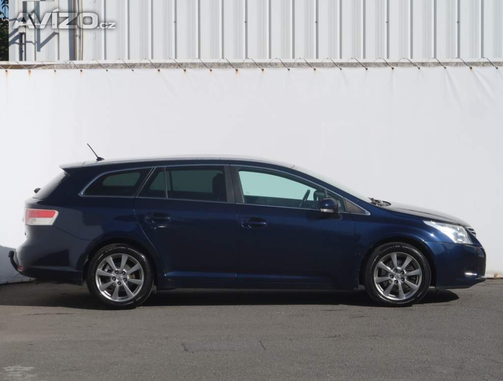 Foto inzerátu Toyota Avensis 2.2 D-4D