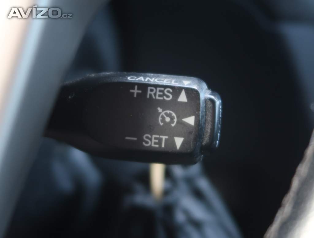 Foto inzerátu Toyota Avensis 2.2 D-4D