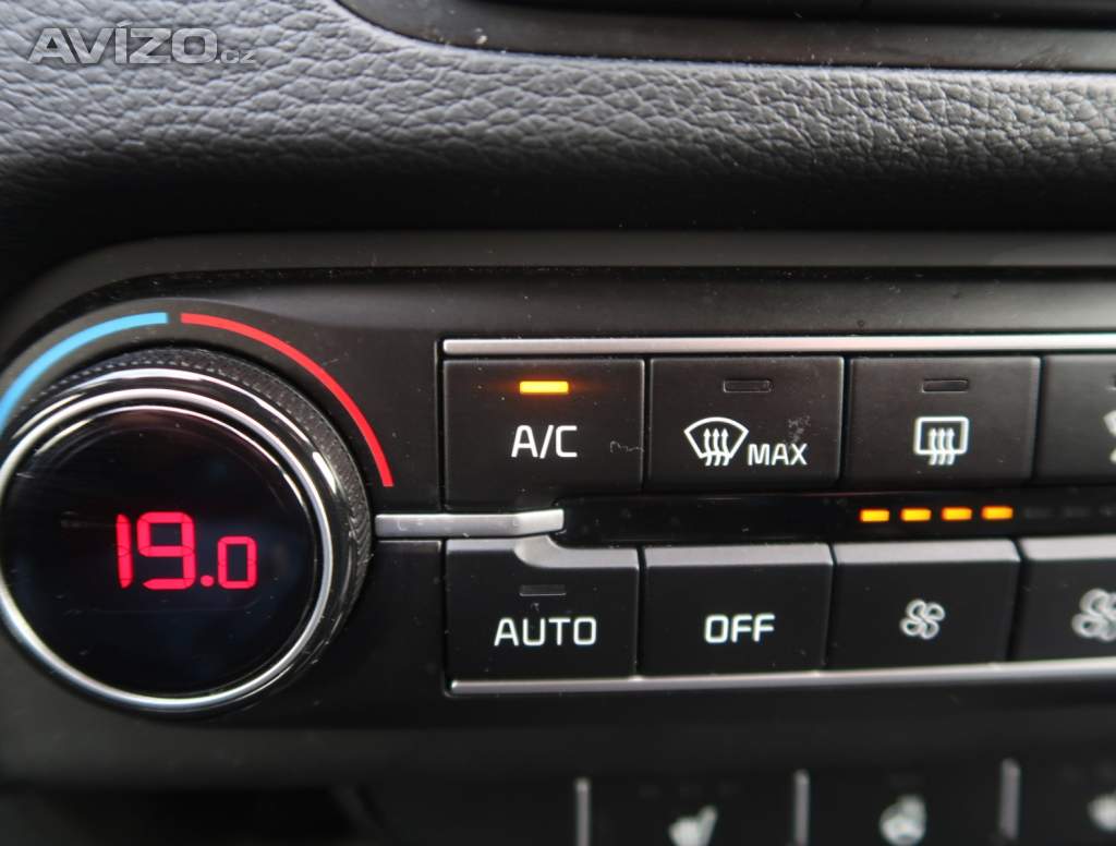 Foto inzerátu Kia XCeed 1.5 T-GDI