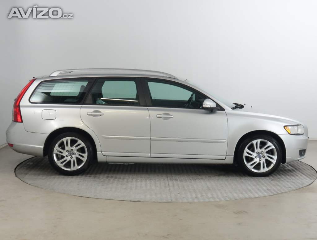 Foto inzerátu Volvo V50 2.0 D