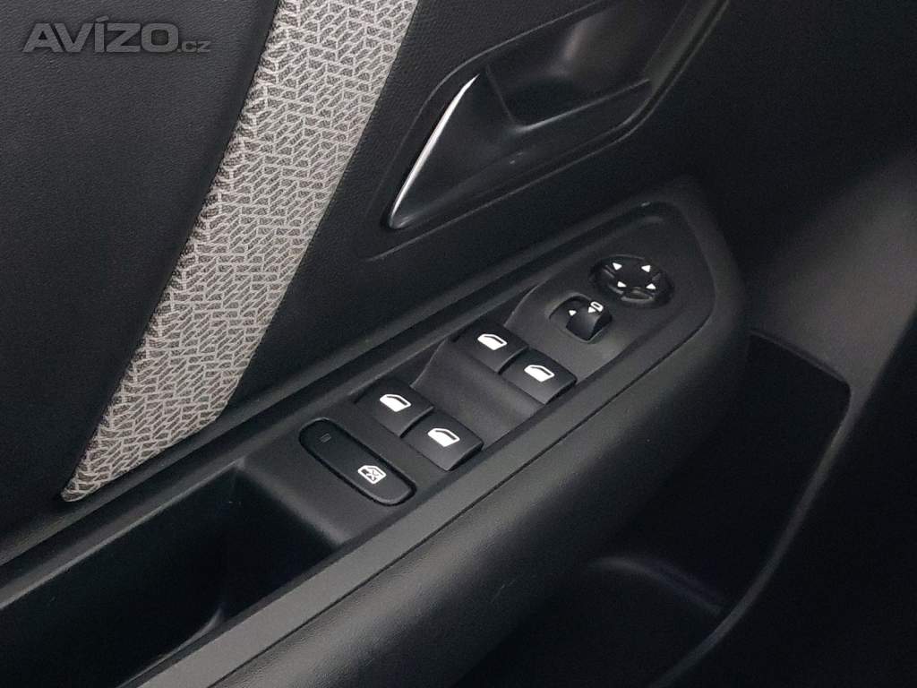 Foto inzerátu Citroen C4 1.2 PureTech