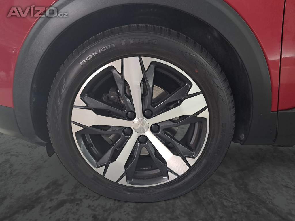 Foto inzerátu Peugeot 3008 1.2 PureTech