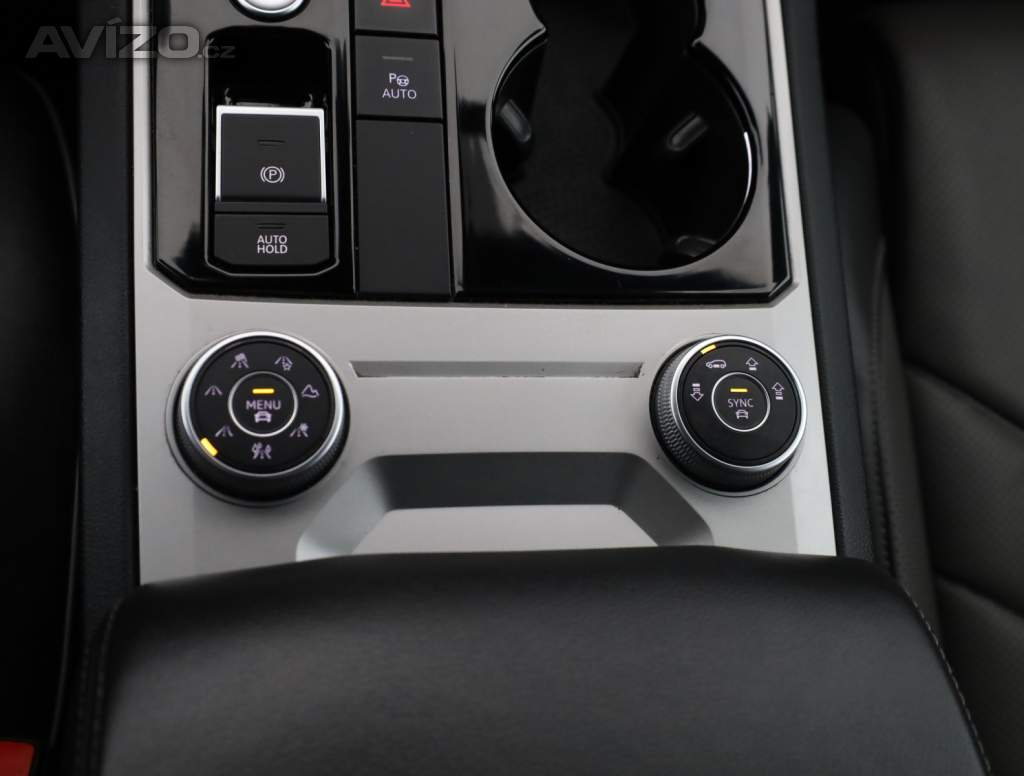 Foto inzerátu VW Touareg 3.0 TDI