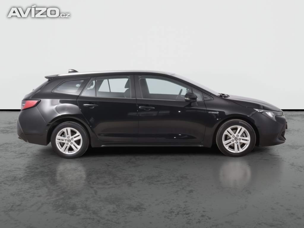 Foto inzerátu Toyota Corolla 1.8 Hybrid