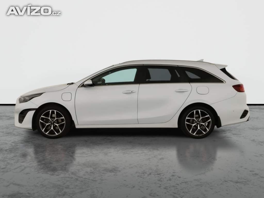 Foto inzerátu Kia Ceed 1.6 GDI plug-in