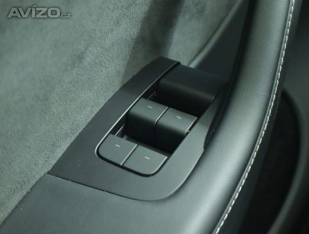 Foto inzerátu Tesla Model Y Long Range AWD 79kWh