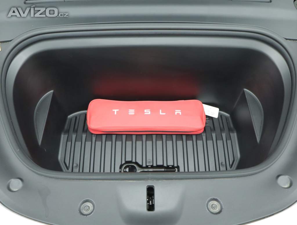 Foto inzerátu Tesla Model Y Long Range AWD 75kWh