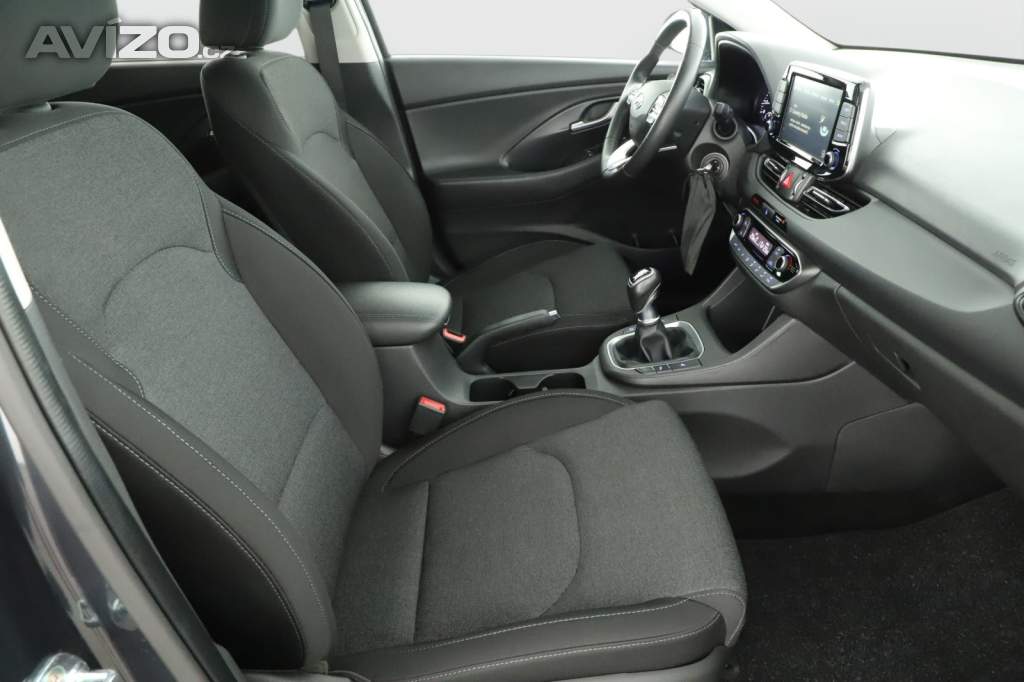 Foto inzerátu Hyundai i30 Fastback 1.5 T-GDI MHEV