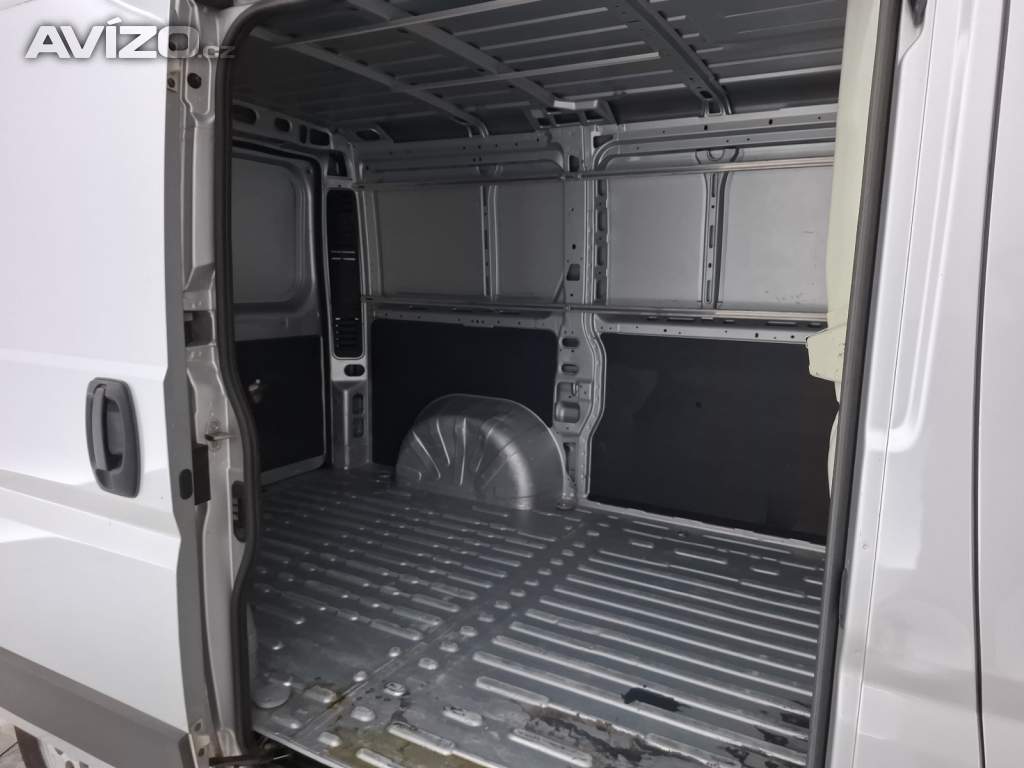 Foto inzerátu Citroen Jumper 2.2 BlueHDi