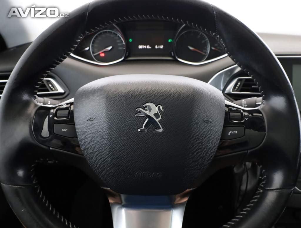 Foto inzerátu Peugeot 308 1.2 e-THP