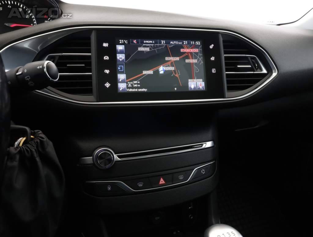 Foto inzerátu Peugeot 308 1.2 e-THP