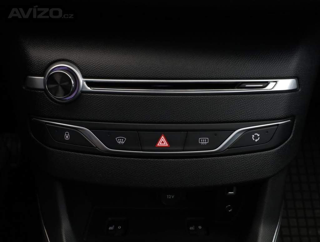 Foto inzerátu Peugeot 308 1.2 e-THP