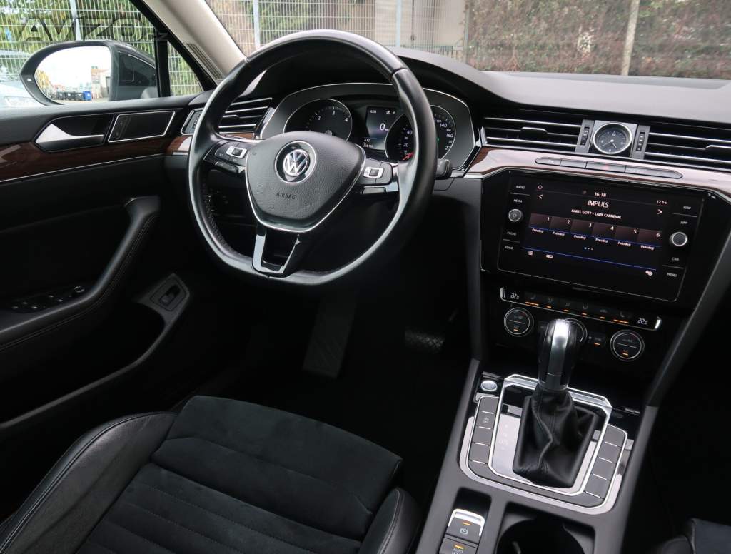 Foto inzerátu VW Passat 2.0 TDI