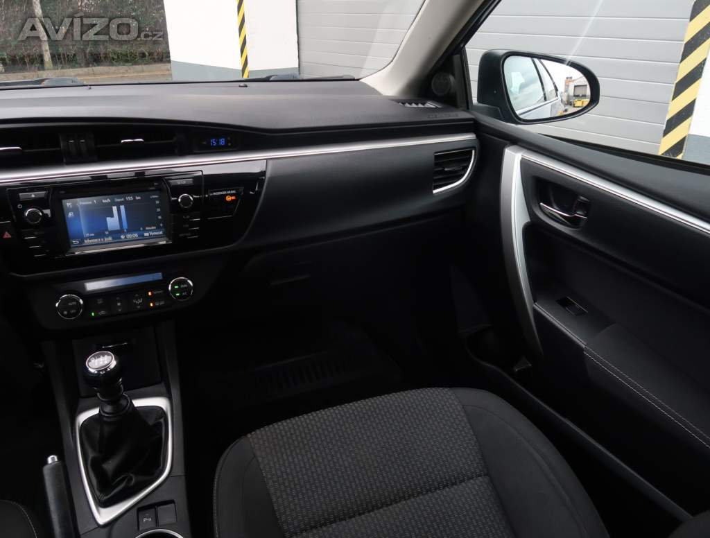 Foto inzerátu Toyota Corolla 1.6 Valvematic