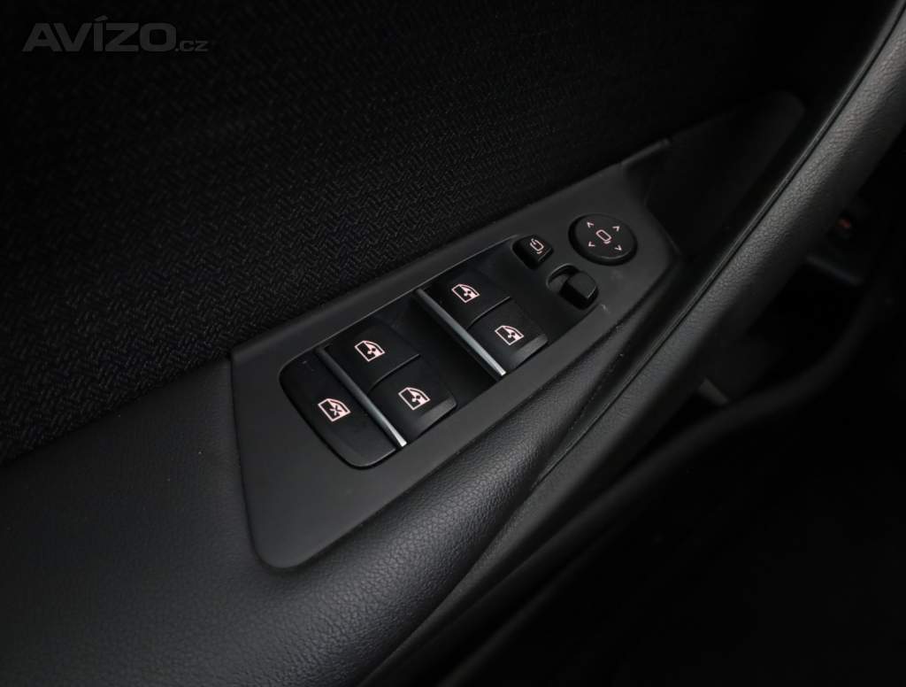 Foto inzerátu BMW 5 530d