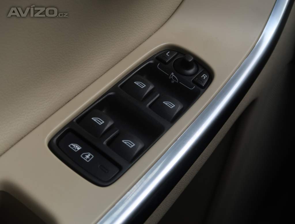 Foto inzerátu Volvo XC60 D3