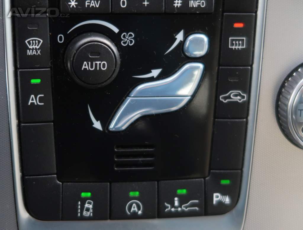 Foto inzerátu Volvo XC60 D3