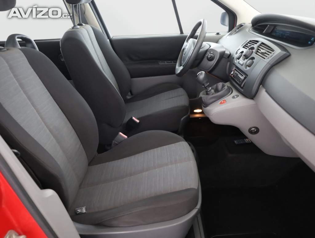 Foto inzerátu Renault Grand Scenic 2.0 16V