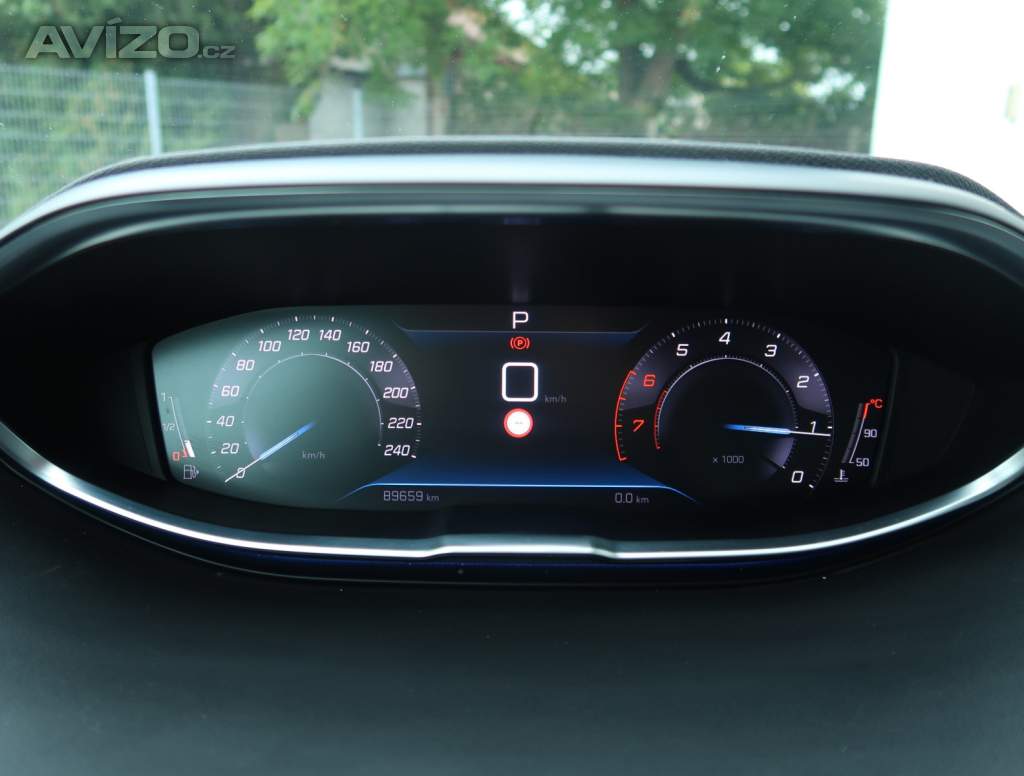 Foto inzerátu Peugeot 5008 PureTech 130