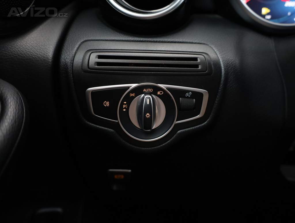 Foto inzerátu Mercedes GLC GLC 200 d 4MATIC