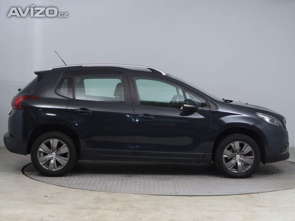 Foto inzerátu Peugeot 2008 1.2 PureTech