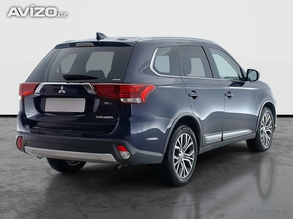 Foto inzerátu Mitsubishi Outlander 2.2 DI-D