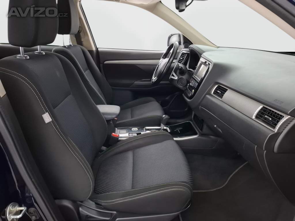Foto inzerátu Mitsubishi Outlander 2.2 DI-D