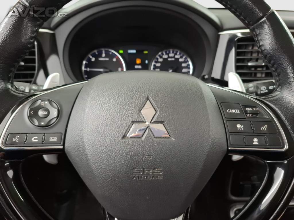Foto inzerátu Mitsubishi Outlander 2.2 DI-D