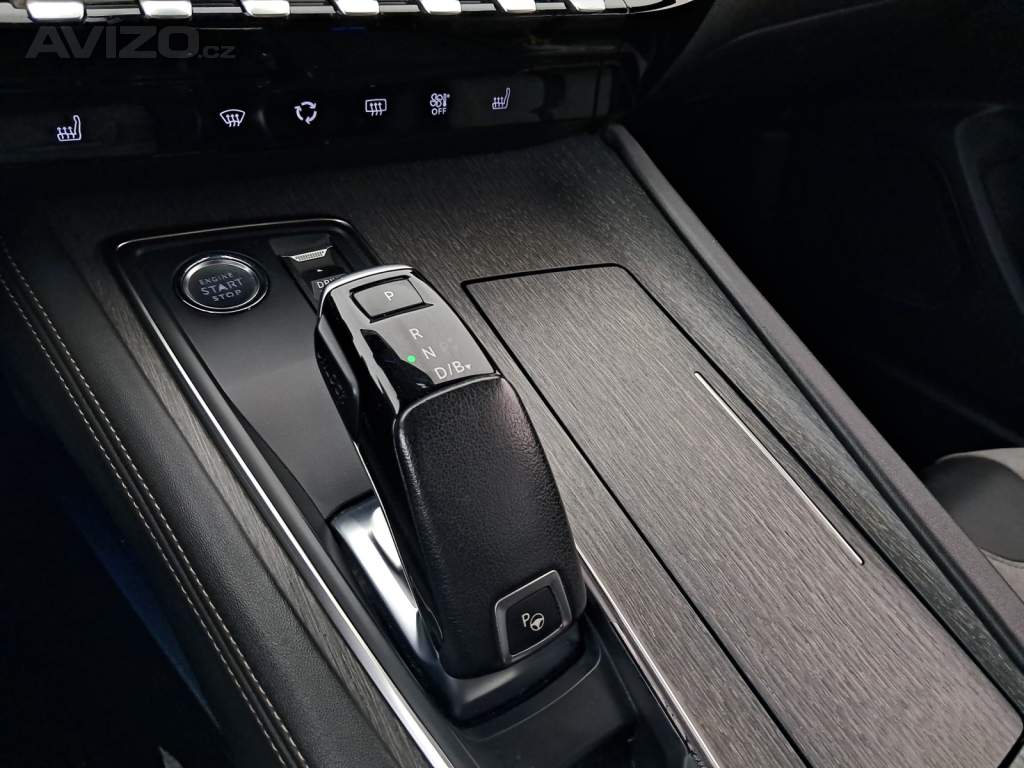 Foto inzerátu Peugeot 508 Hybrid 225
