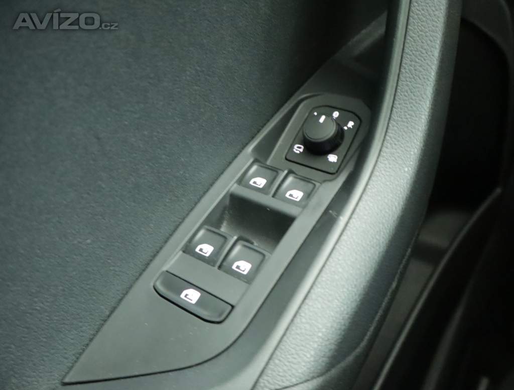 Foto inzerátu Skoda Karoq 1.5 TSI