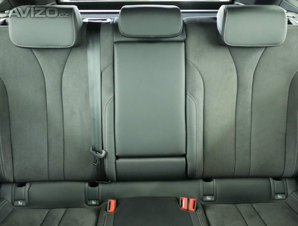 Foto inzerátu Skoda Enyaq iV 60 (62 kWh)
