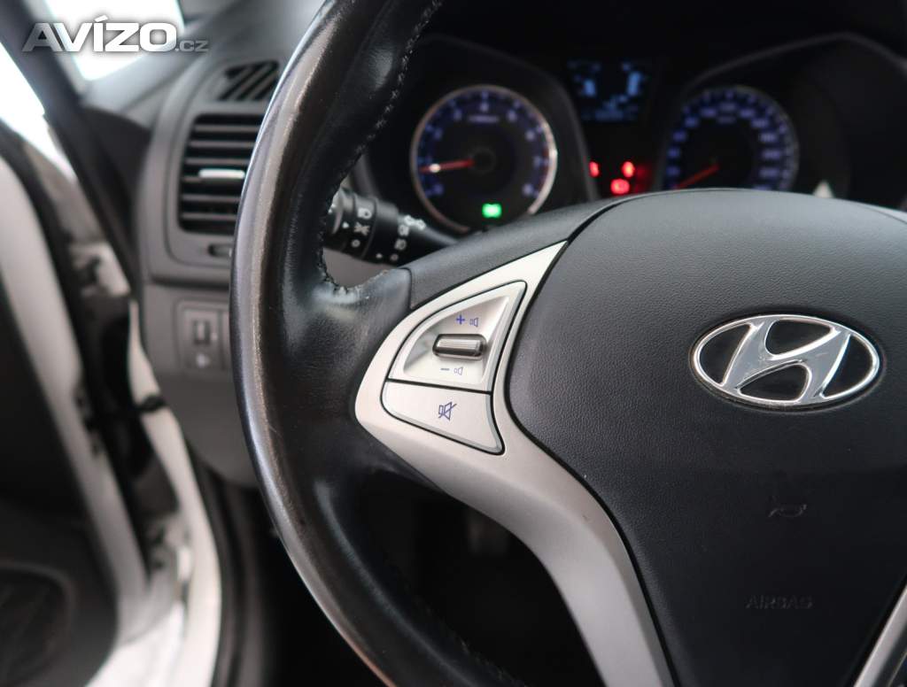 Foto inzerátu Hyundai ix20 1.6 CVVT