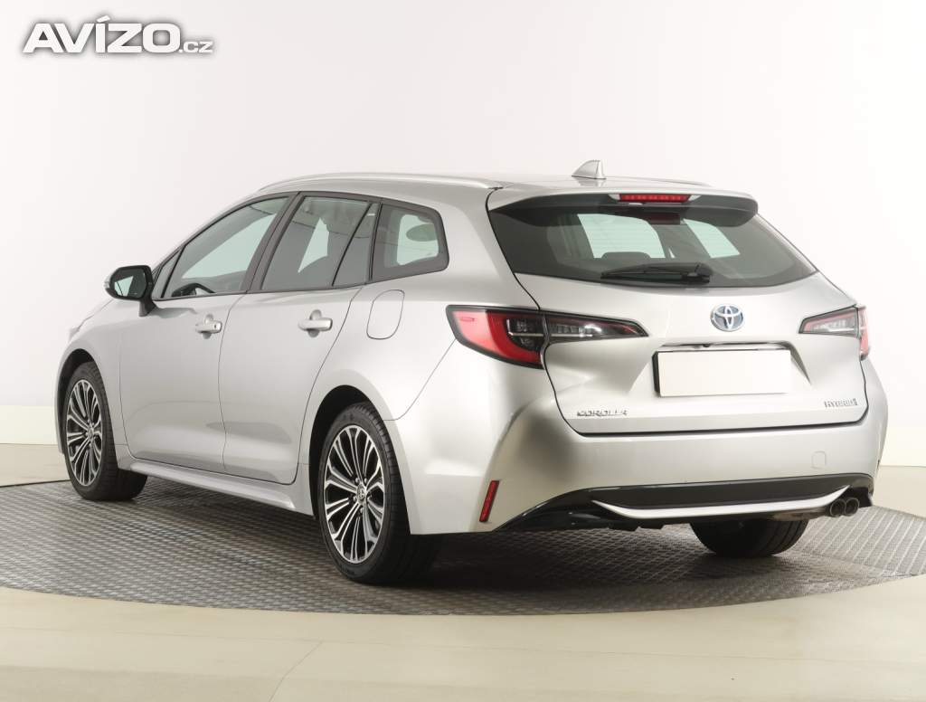 Foto inzerátu Toyota Corolla 2.0 Hybrid