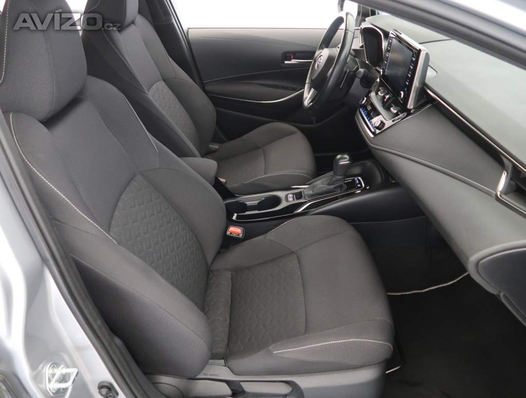 Foto inzerátu Toyota Corolla 2.0 Hybrid