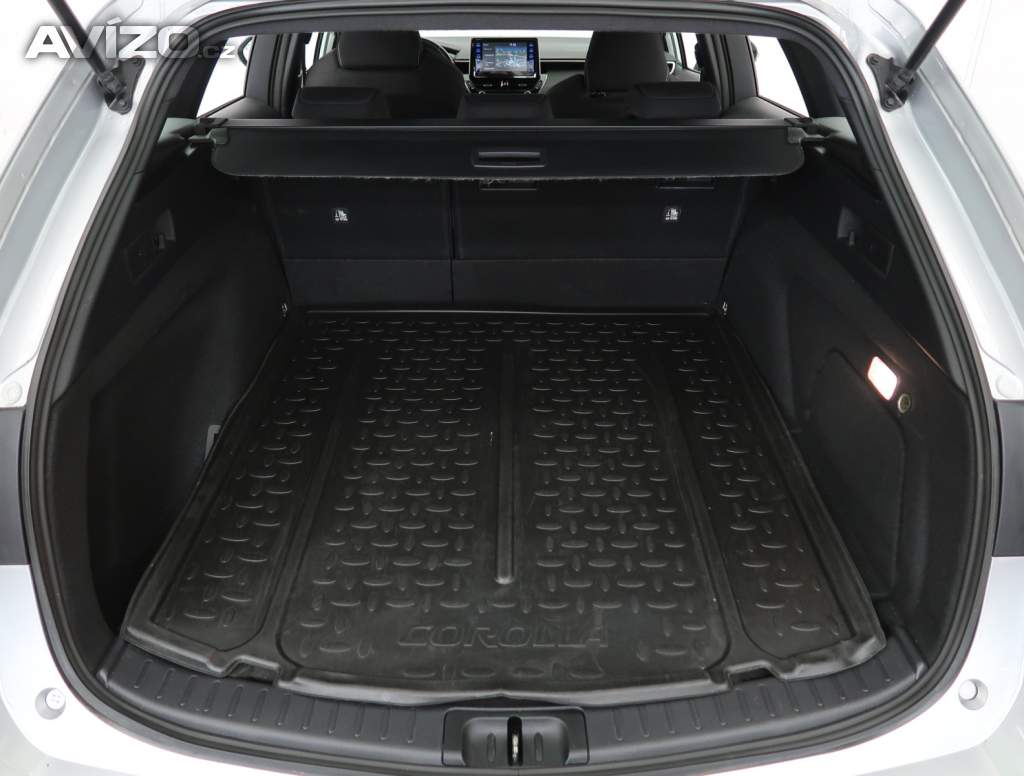 Foto inzerátu Toyota Corolla 2.0 Hybrid