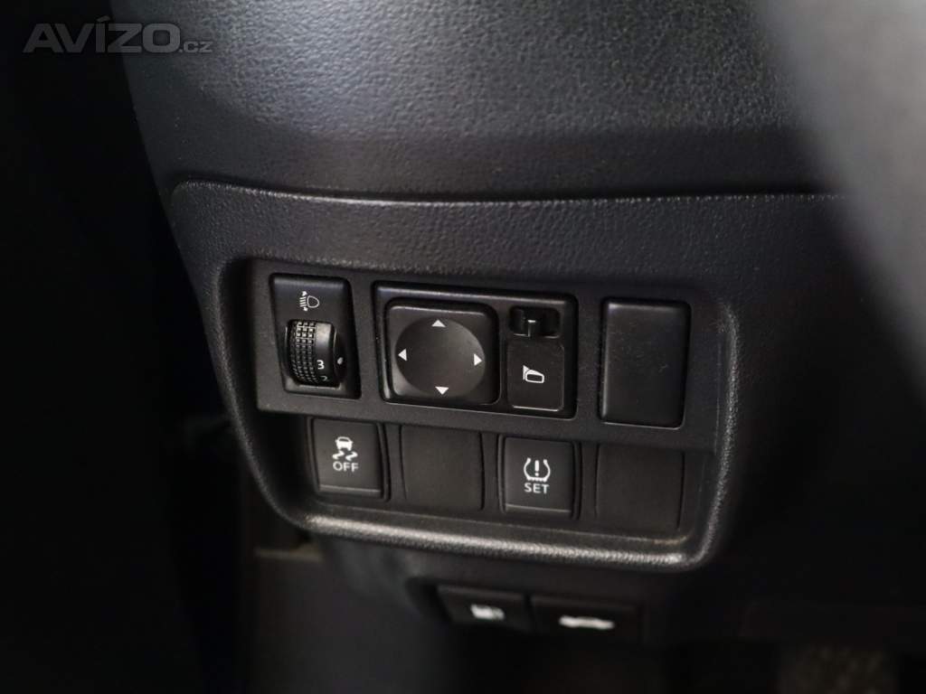 Foto inzerátu Nissan Juke 1.6 i